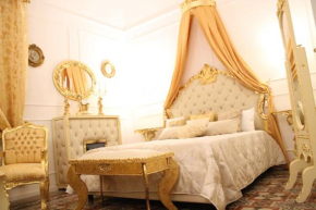 DONNA LUCREZIA B&B -boutique hotel style- -Residenze d'Epoca- Bisceglie